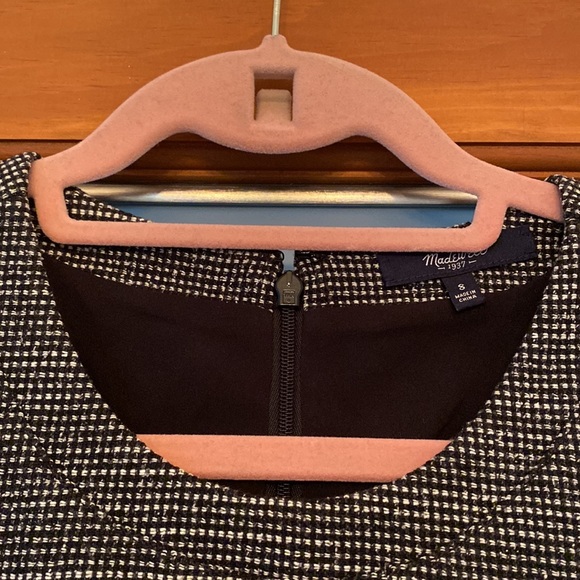 Madewell sleeveless dress fully lined in an a line style - Picture 5 of 5